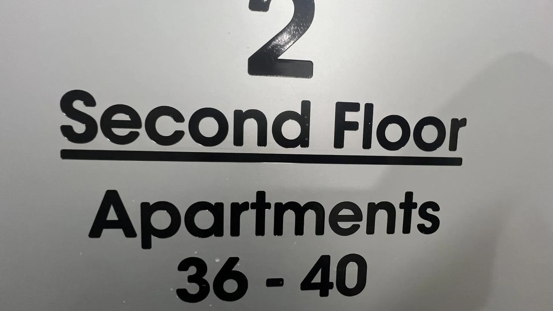Remarkable 1-Bed Apartment In London With Balcony 0*,  United Kingdom